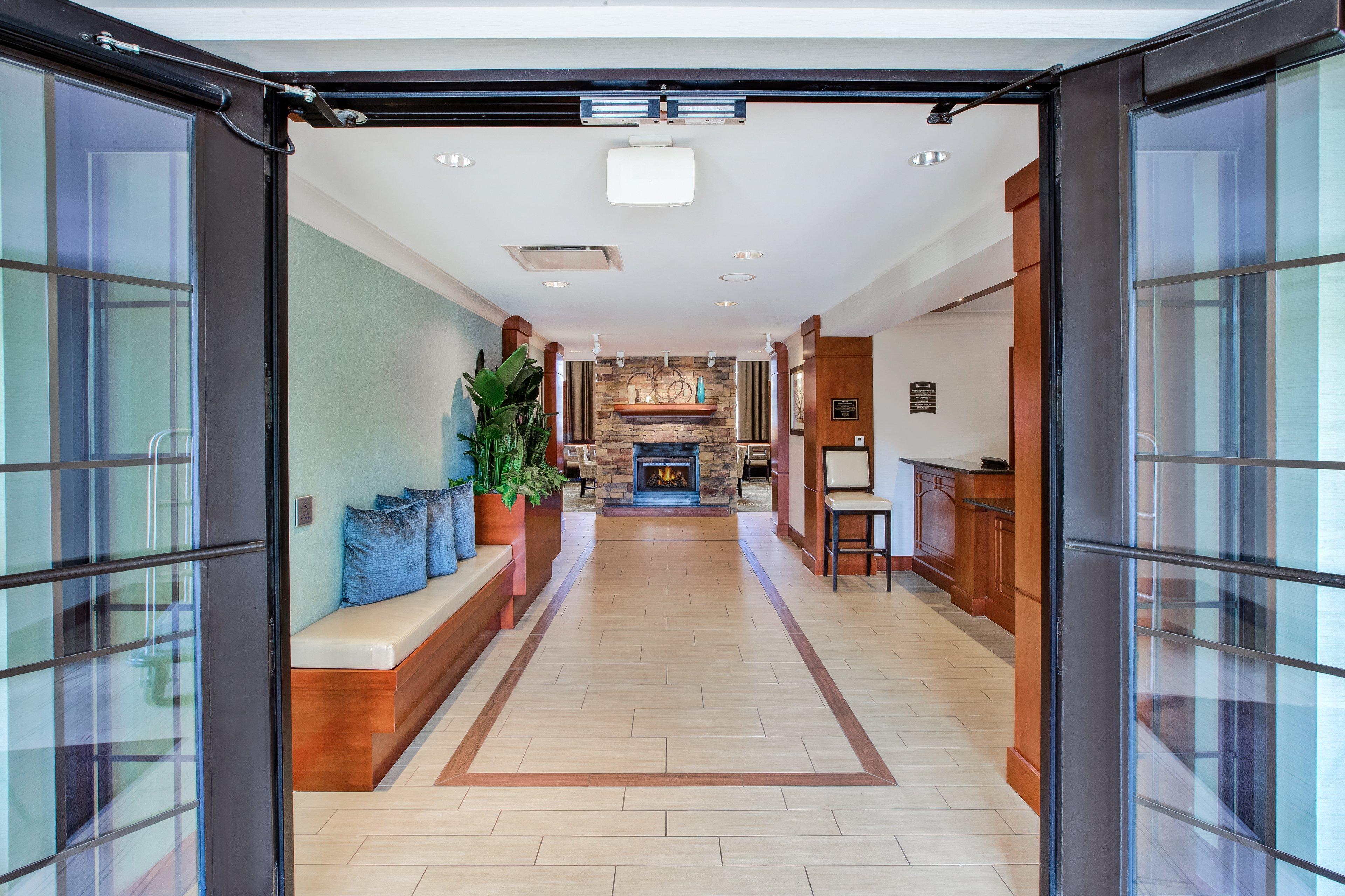 Staybridge Suites Cleveland Mayfield Heights Beachwood By Ihg Zewnętrze zdjęcie