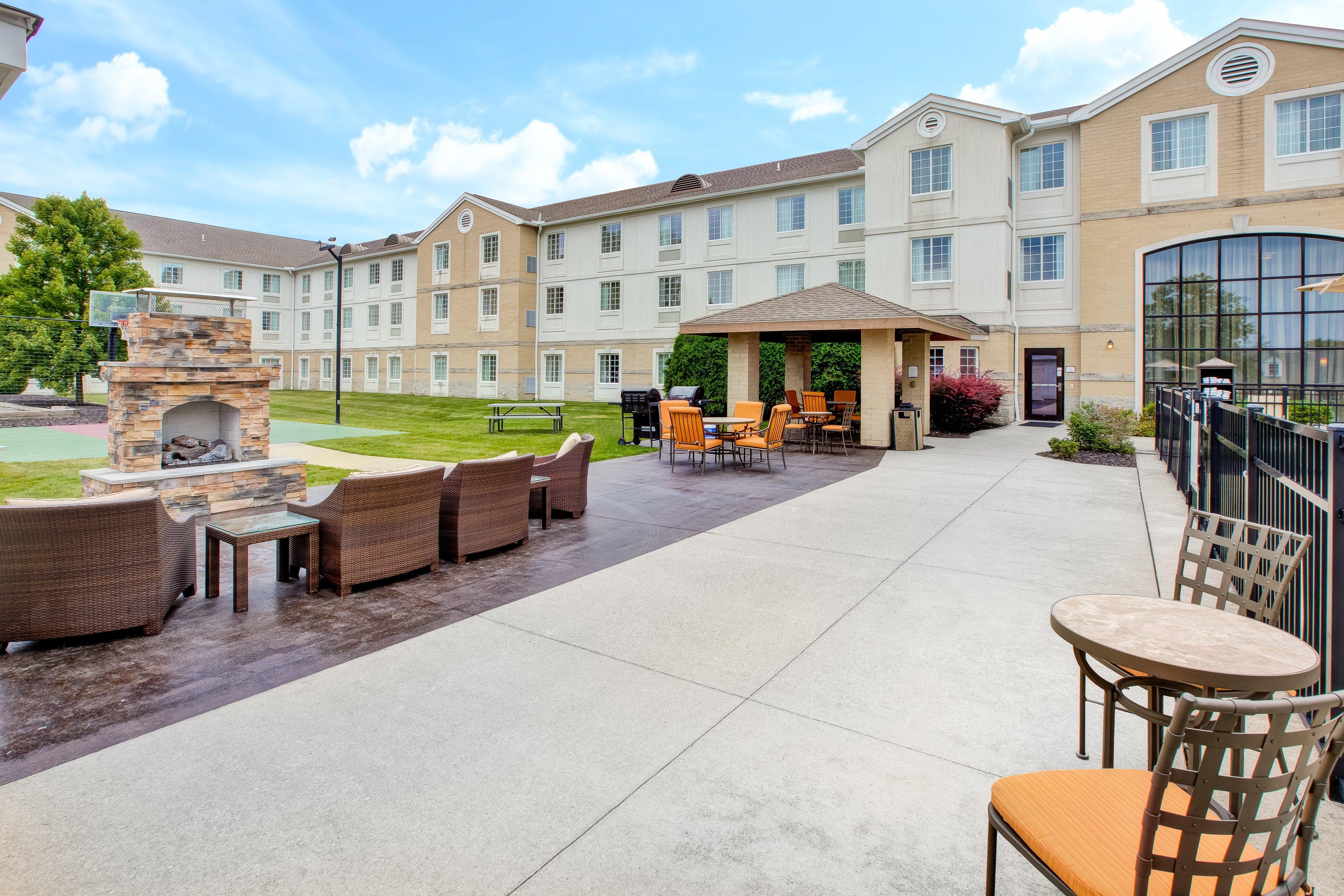 Staybridge Suites Cleveland Mayfield Heights Beachwood By Ihg Zewnętrze zdjęcie
